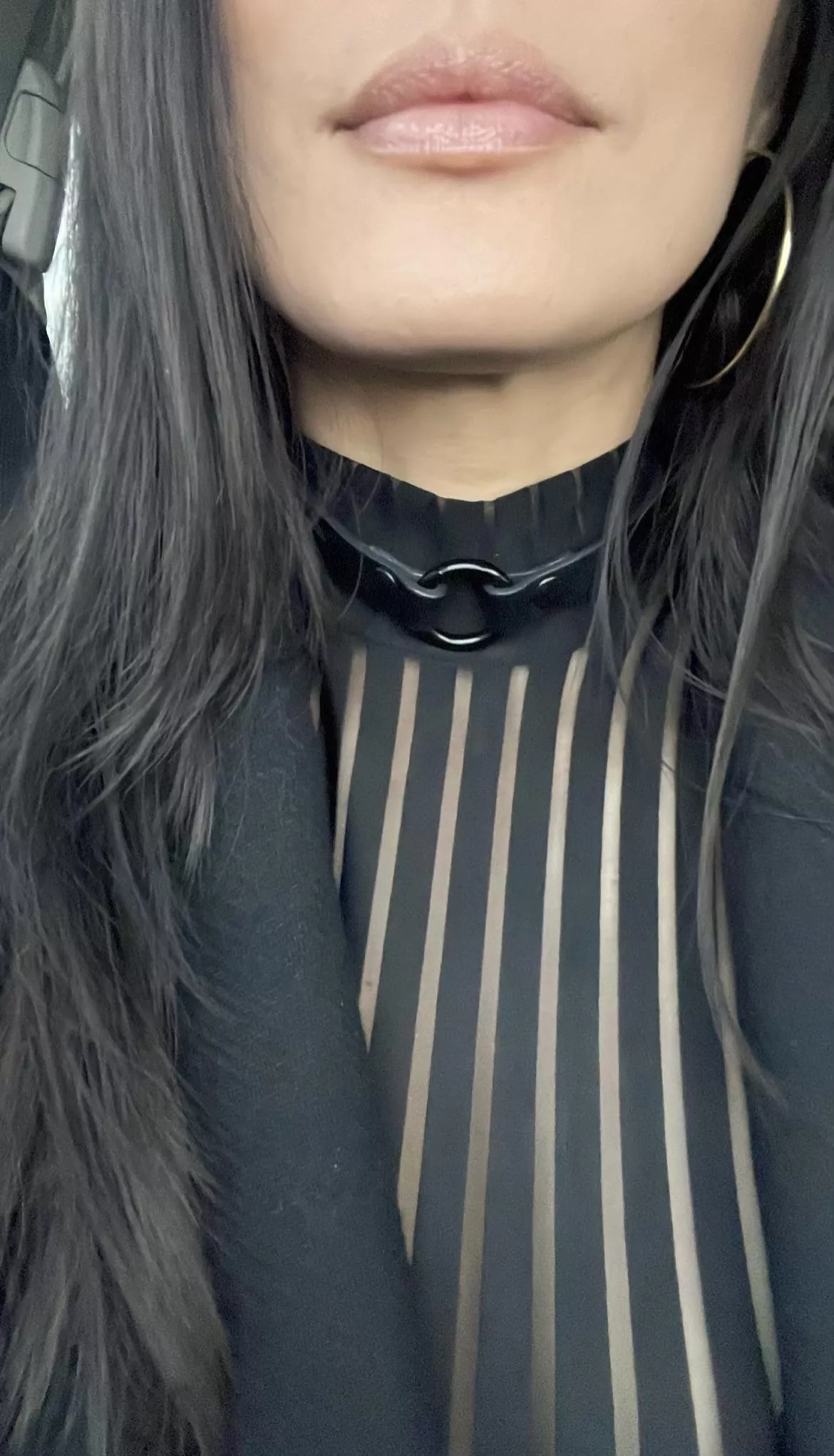 My beautiful Asian gf teasing me with her lips and collar