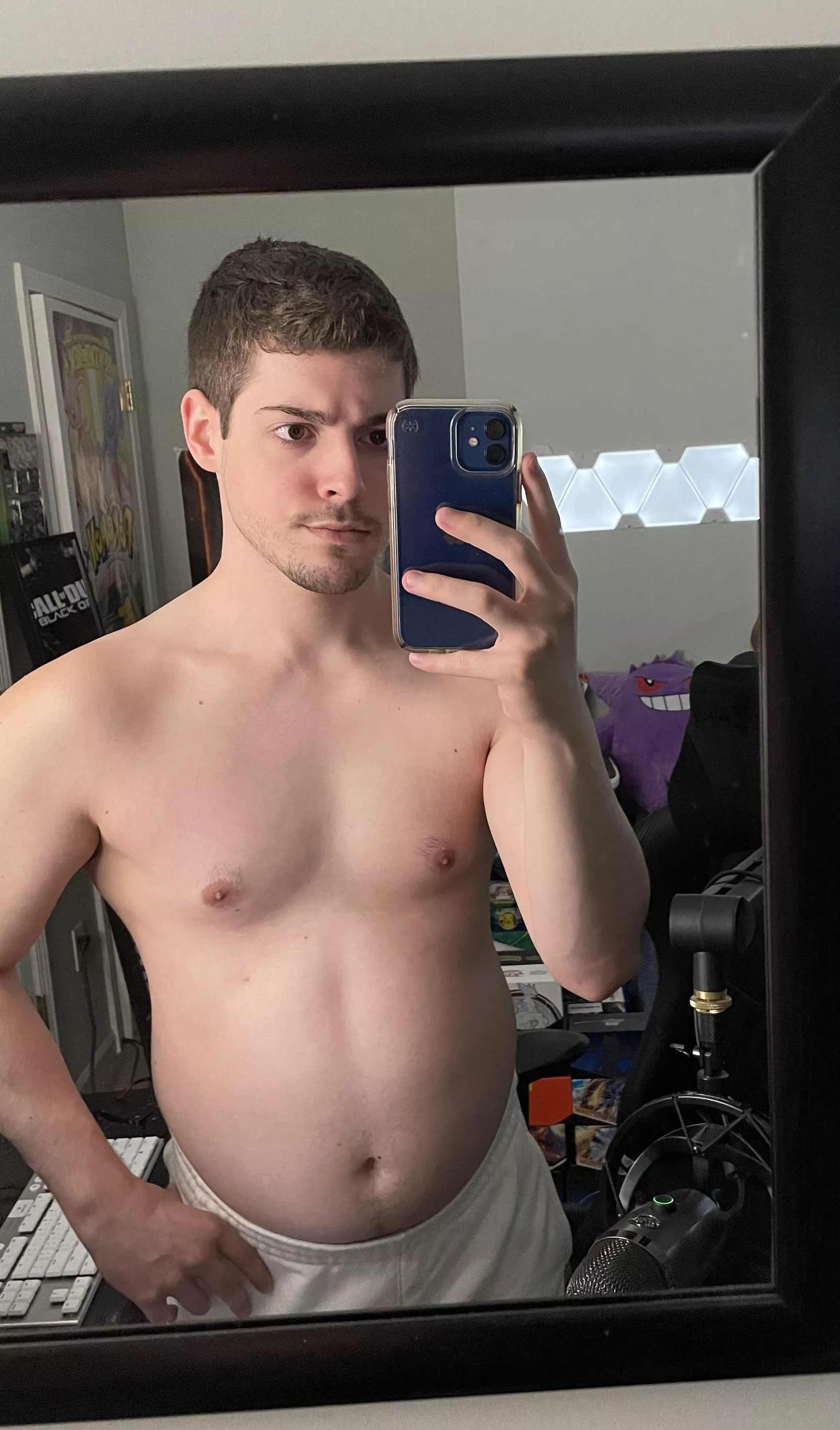 My belly likes to go over my pants sometimes