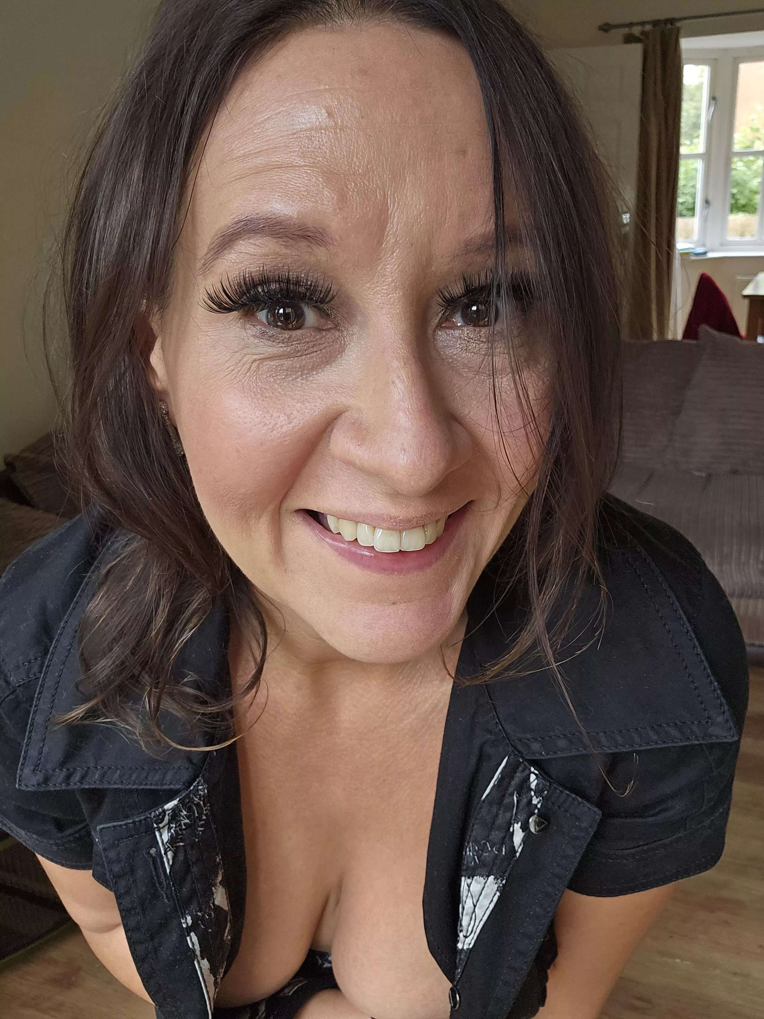 My BFF says I’m way too old and my boobs to meaty to post here, do you think she’s right?40f