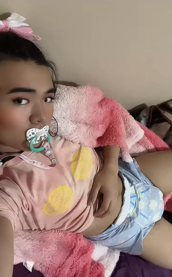 My big brother got me a space diaper 🥰🥰🥰 It's so comfy and nice...