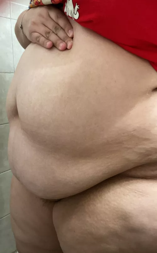 My biggest stuffing yet! Im so full.