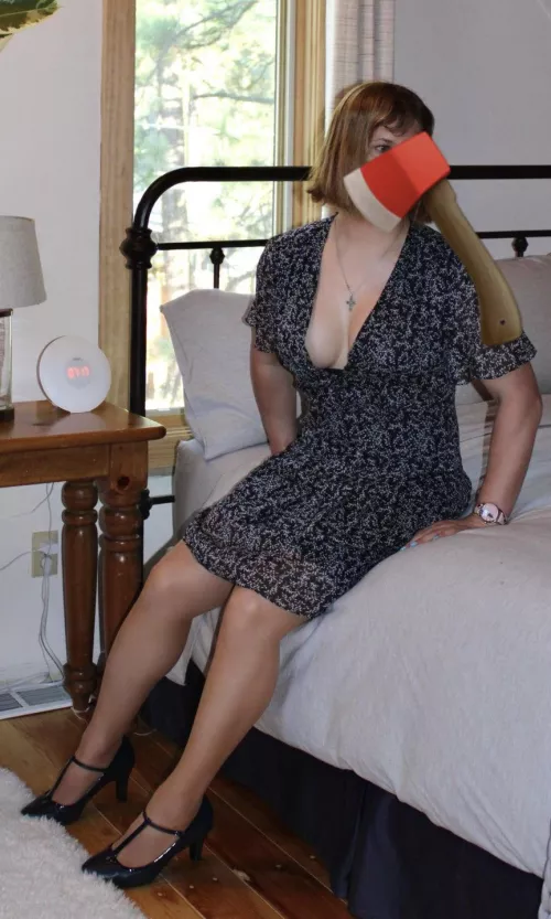 My blue floral dress sans bra but with tights.