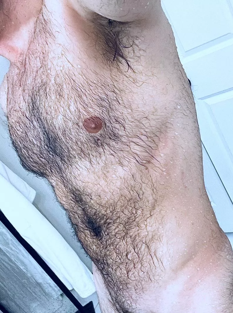 My body hair might be the reason for all the stares wherever I am shirtless 🤔