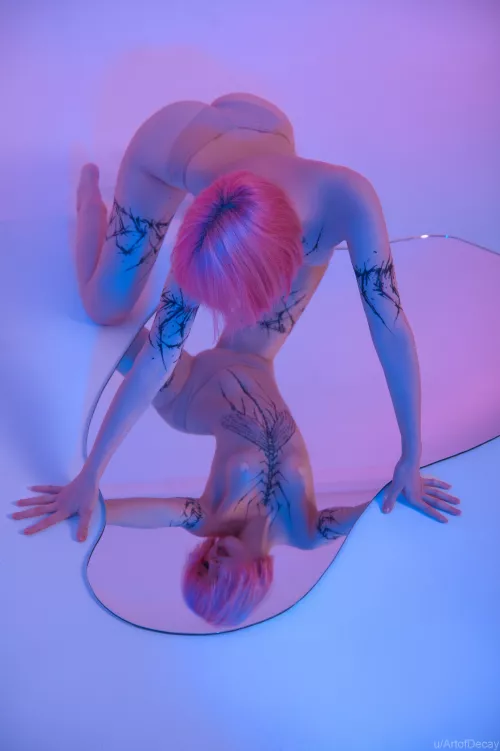 My body painting on Tenletters