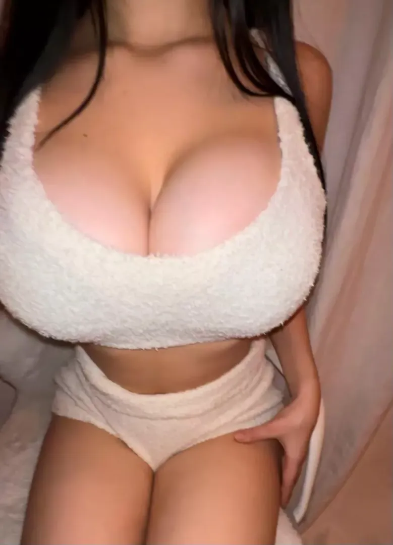 my boobs are as big as my thighs...