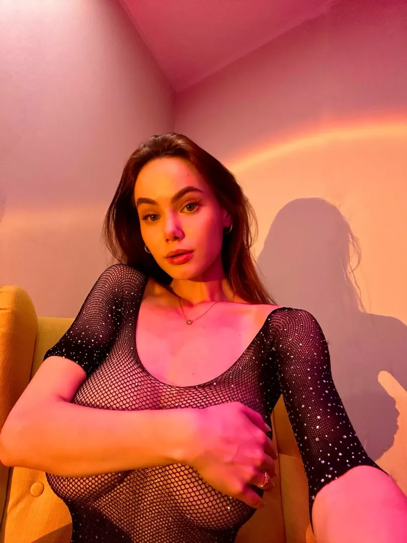 My boobs look pretty good in this lighting