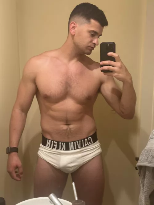 my bulge hangs