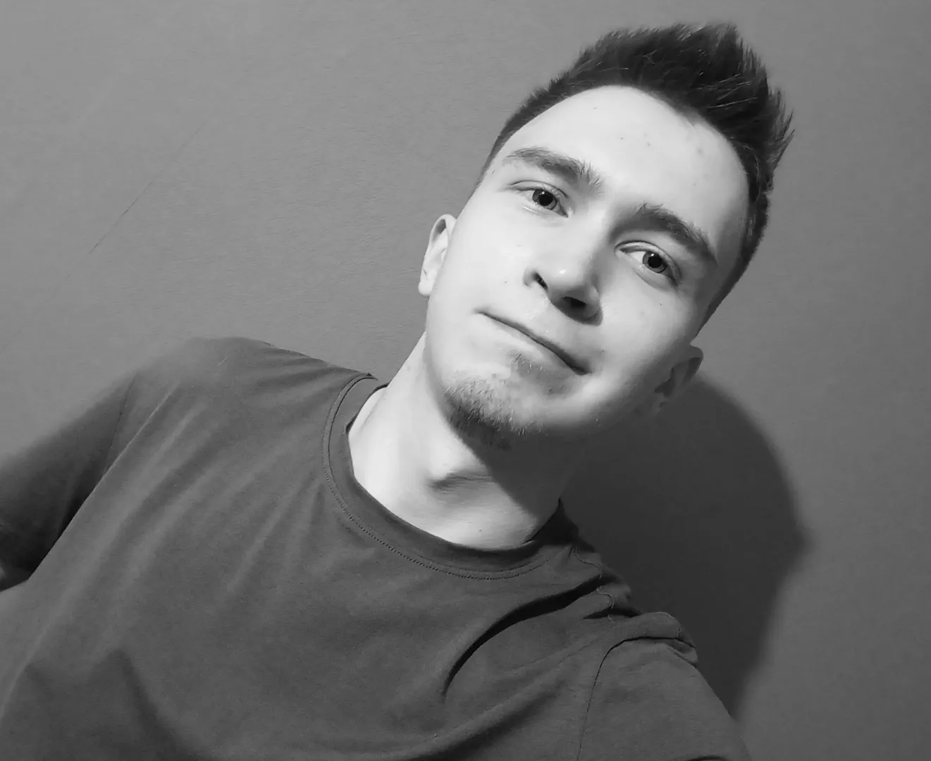 My B&W selfie :0