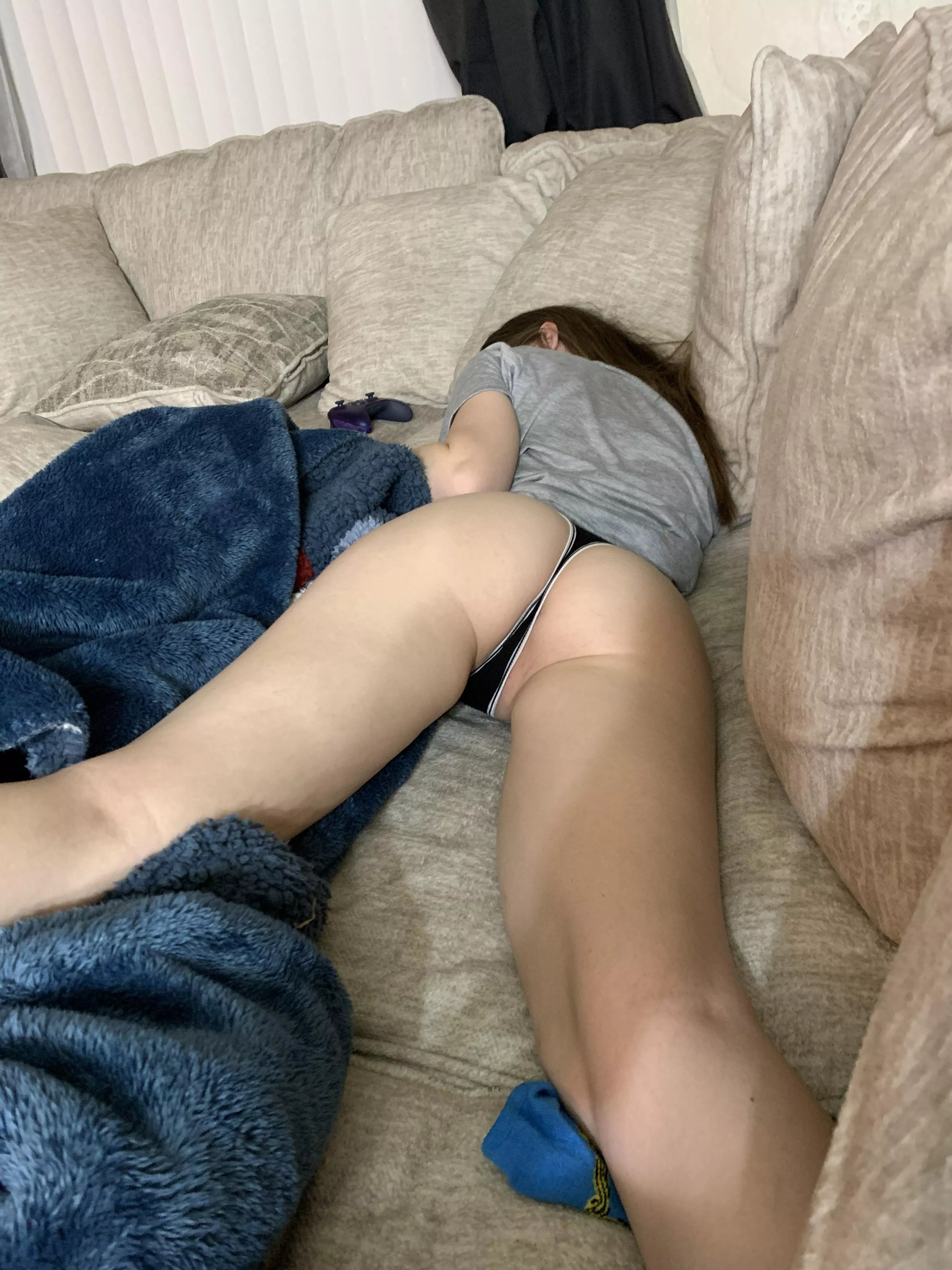 My california girlfriend loves big dick