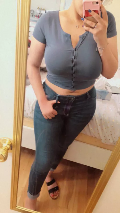 My crop top almost unbuttoned by itself ;)