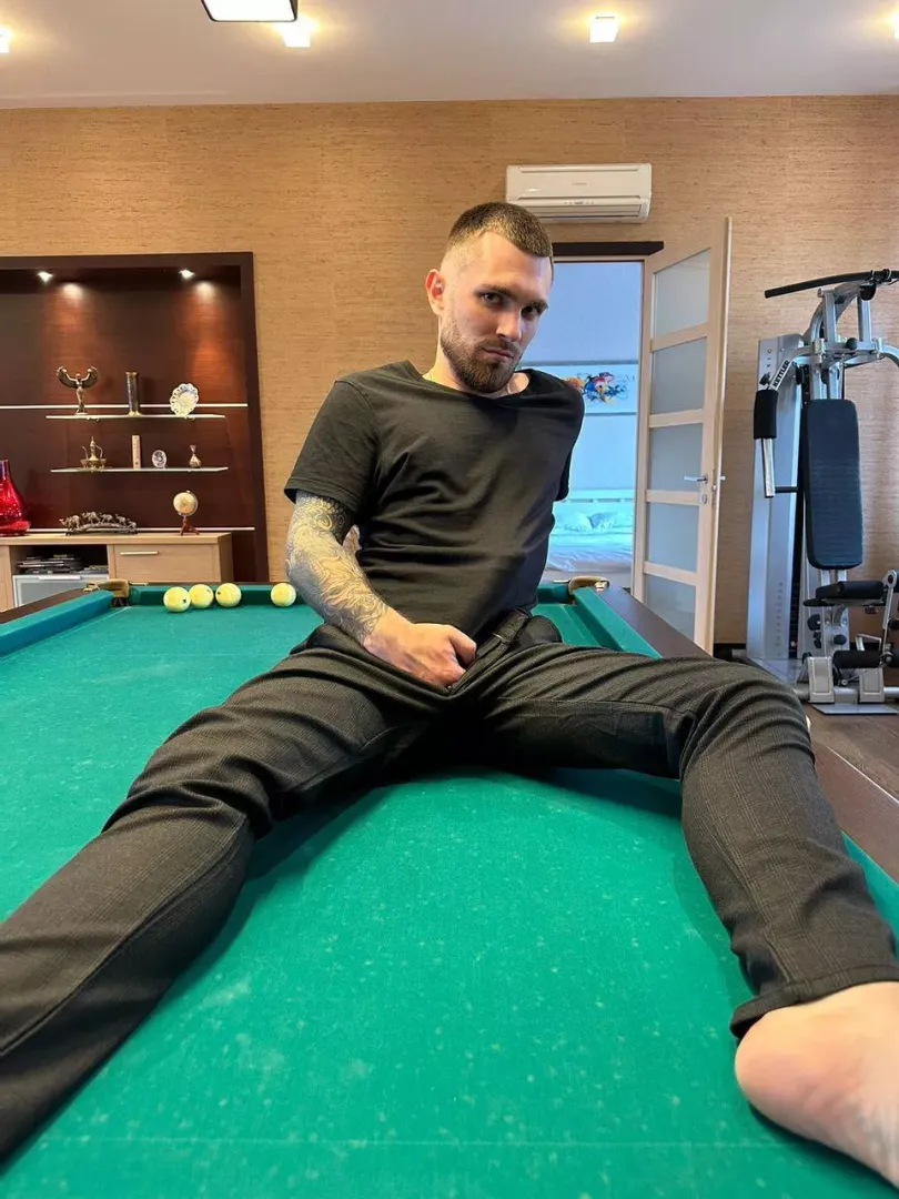 My dick wants to come in your mouth💦