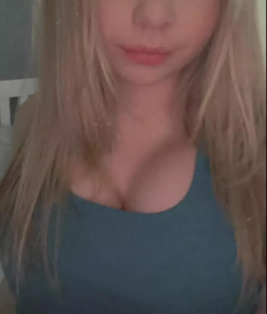 My ex hated when i wore this sports bra(f18)