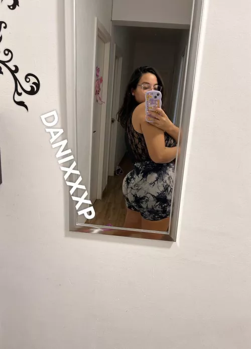 MY FAV LEGGINGS
