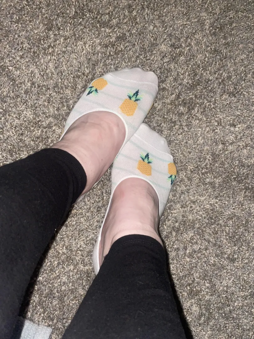 my feet are too cute