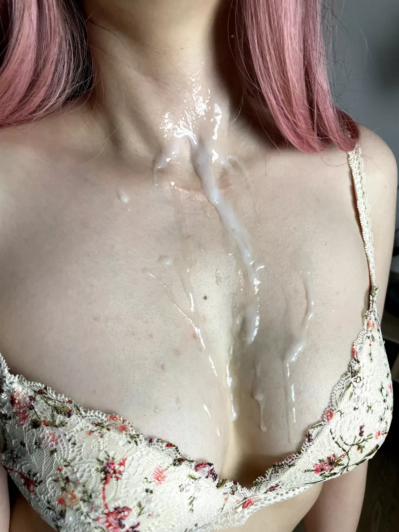 My flowery bra (OC)