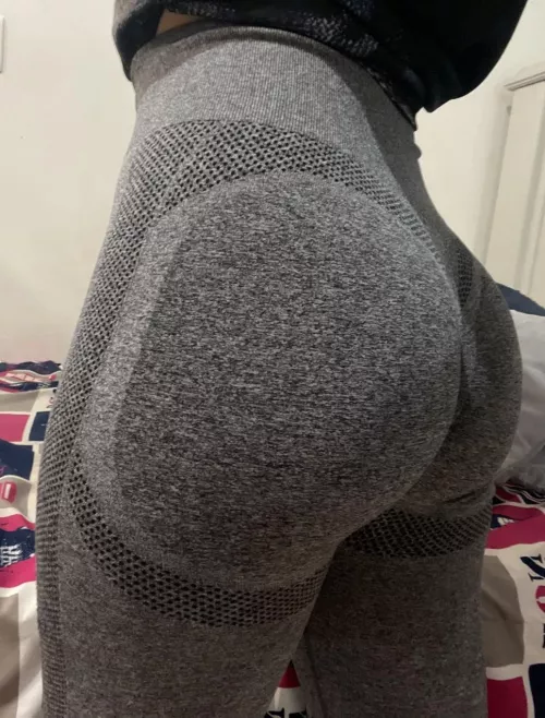 My gf ready for the gym