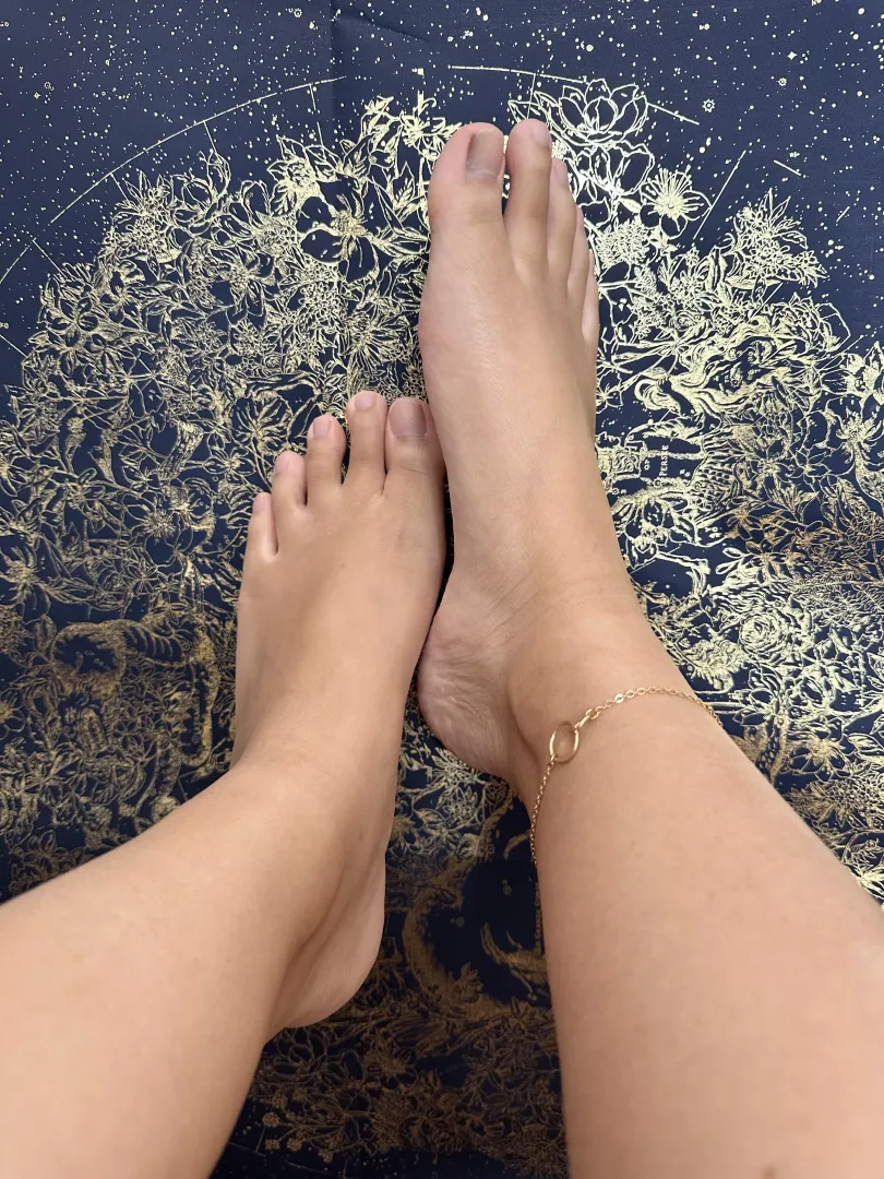 My girls bite 🥵😉