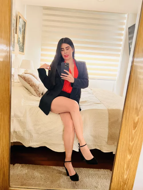 My go-to outfit for a day of meetings and deadlines