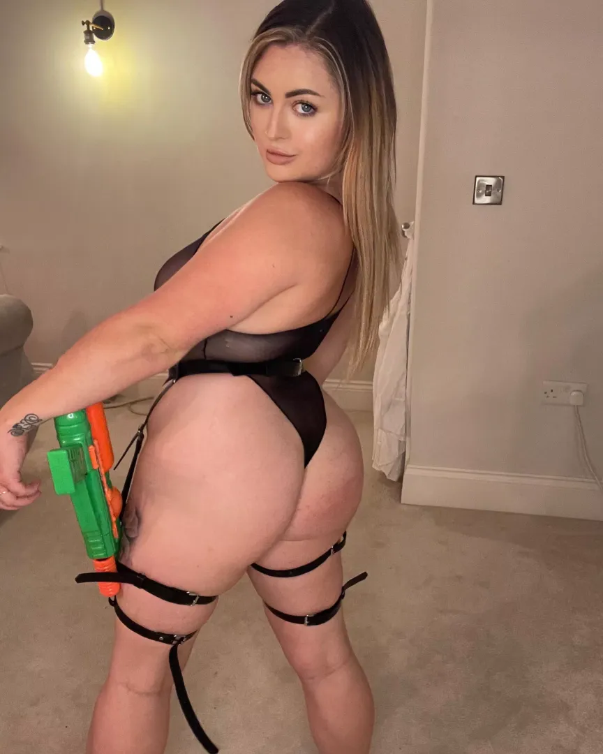My guns not the only thing that squirts 