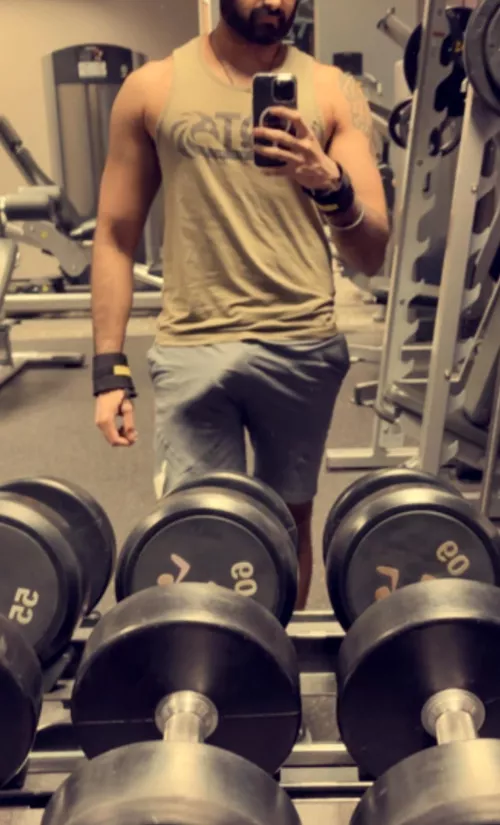 My gym shorts while I spot you😉