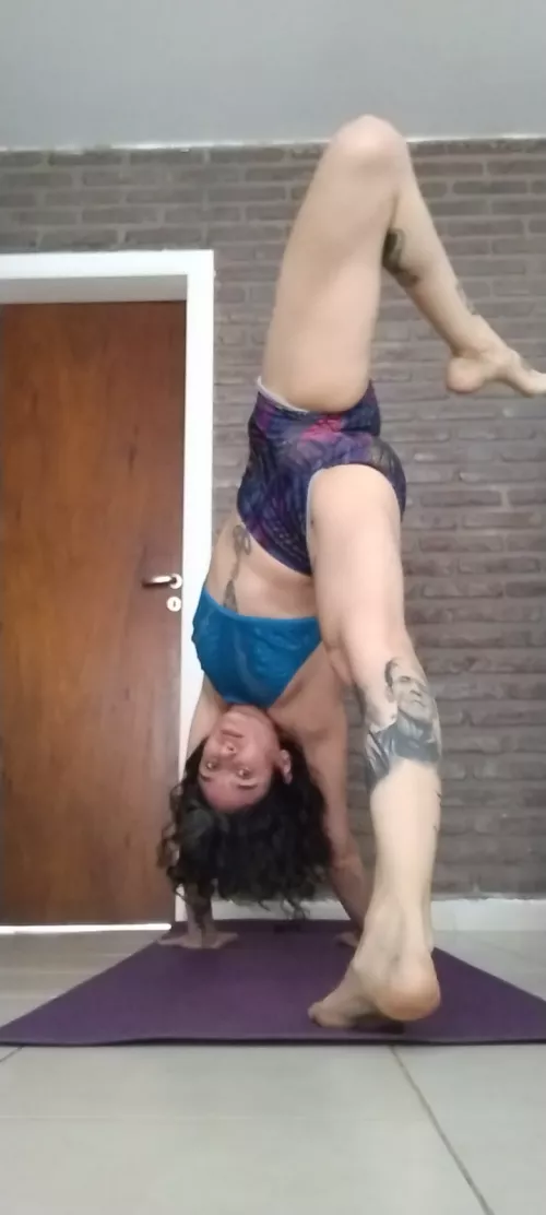 My hair is a mess but my vinyasas worth it 