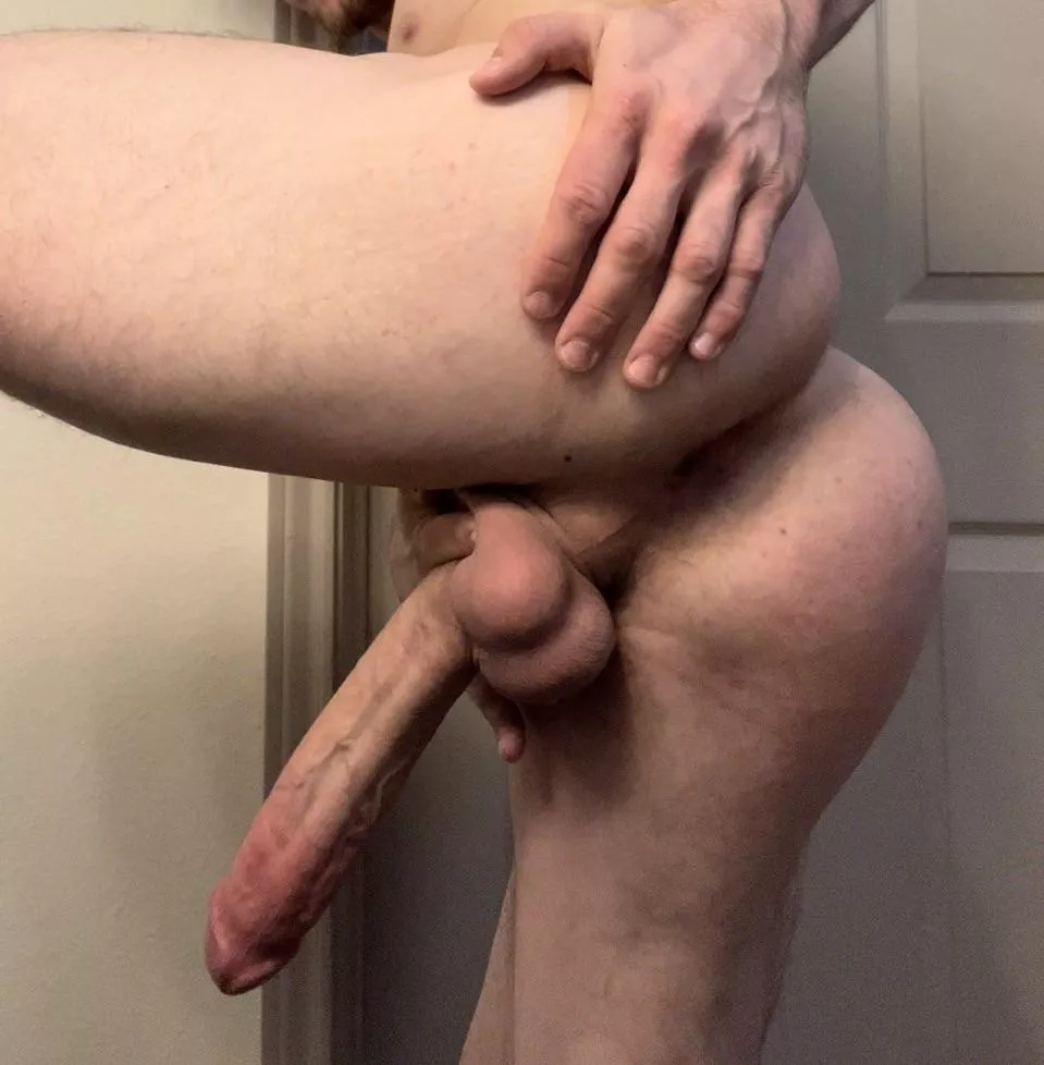 My hole is asking for you 