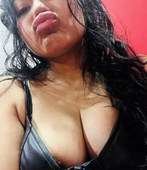 My hotwife 