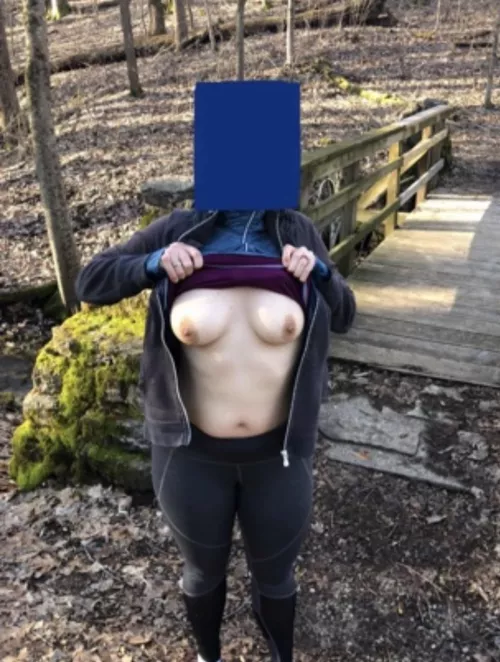 My husband hates outdoors so when he travels I meet my work FWB to hike & have other fun alone in nature. He loves meeting here & says the cold makes my nipples hot lol. How do they look to you