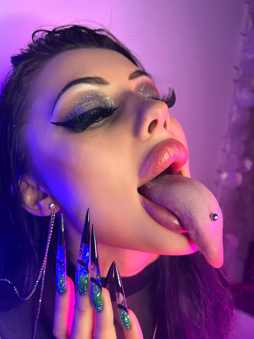 My long tongue licks great