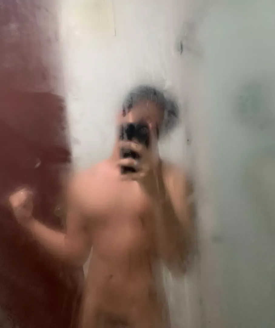 my mirror is fogged 🥲 help me out 🥰