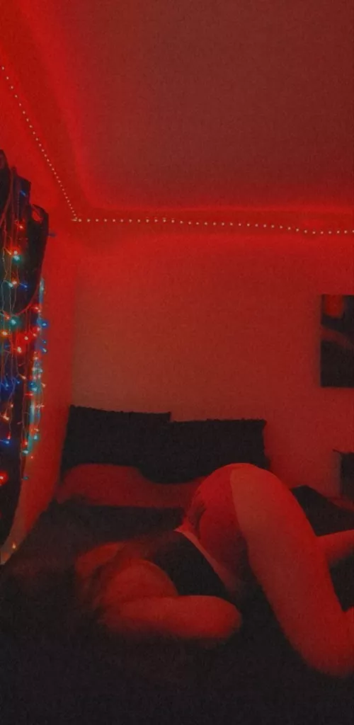 My mission is to make you hard. Did I succeed ?