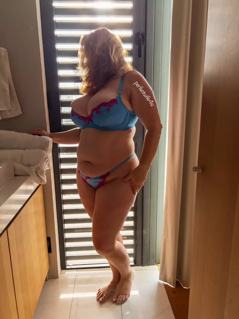 My mombod needs to be stuffed with something long and stiff today