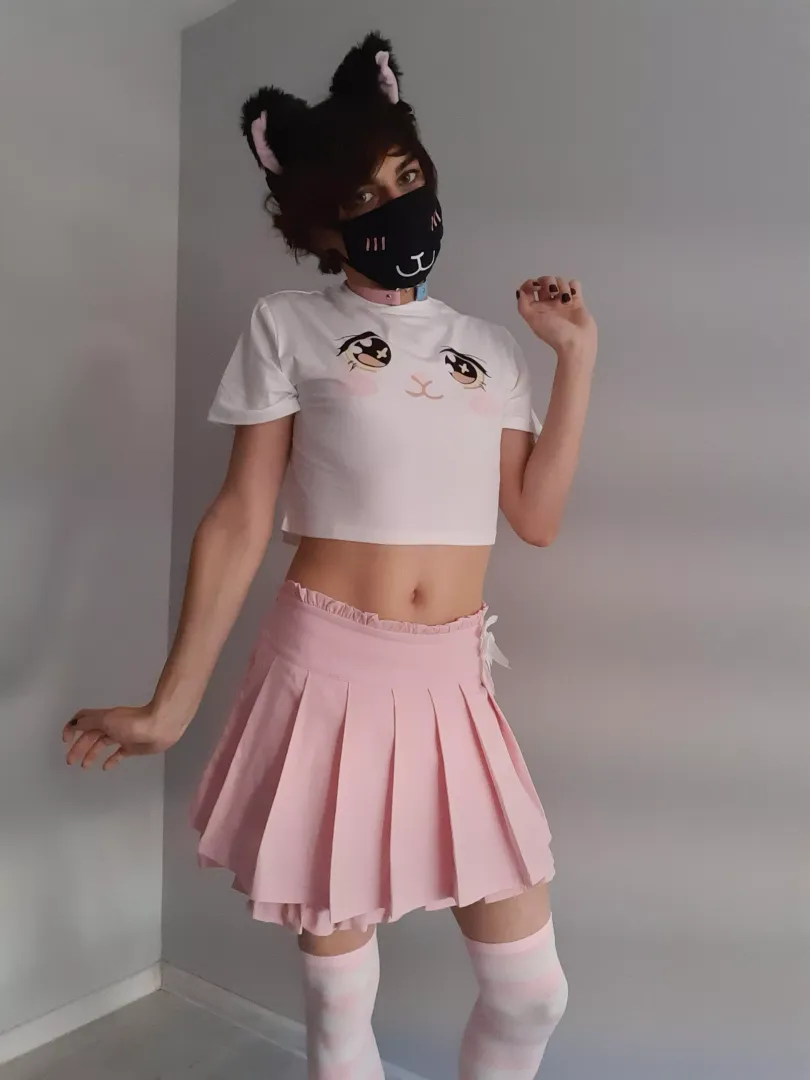 My new catboy outfit UwU. What do you think?🥺