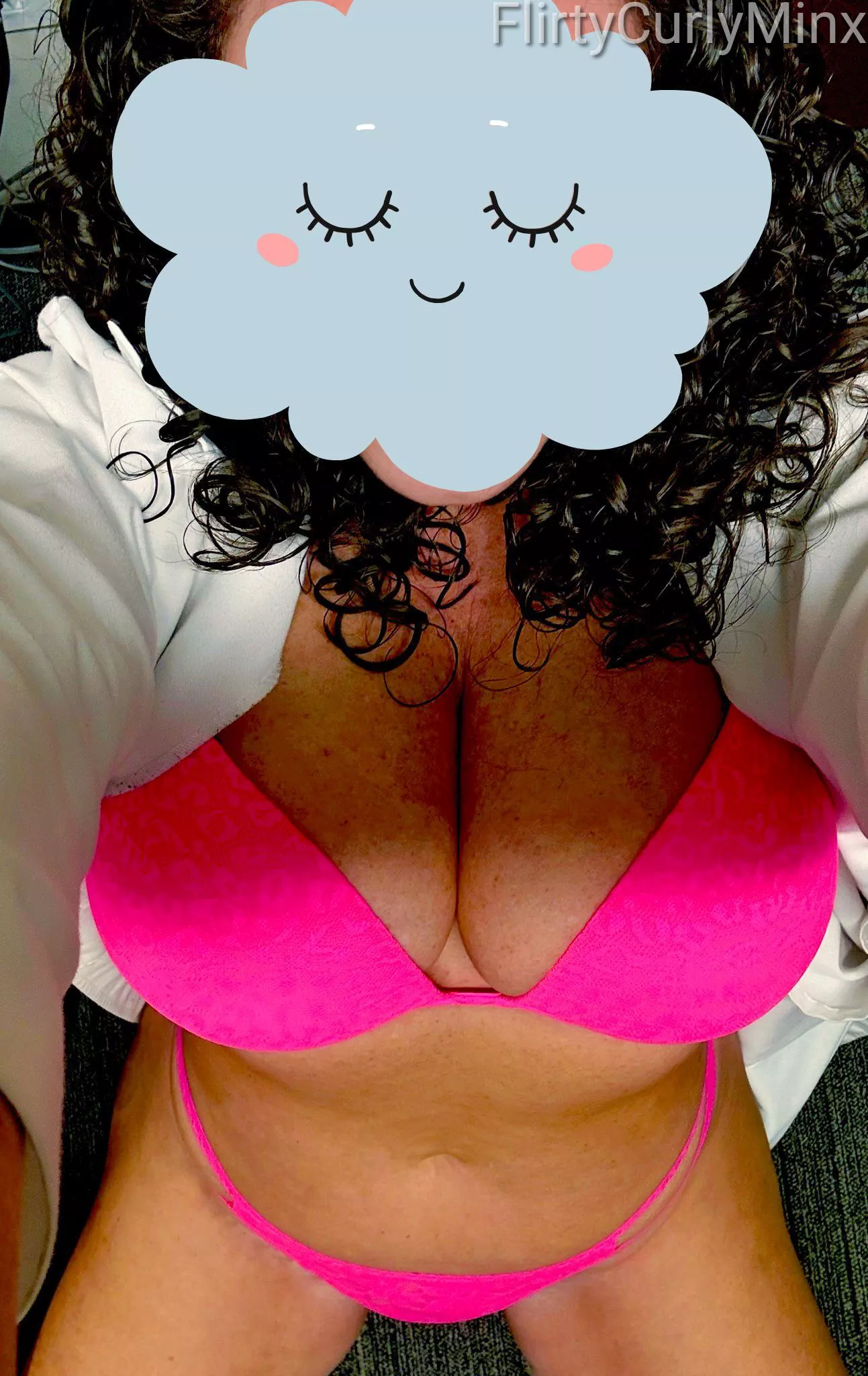 My patient cancelled. Anyone want to keep me company?😉