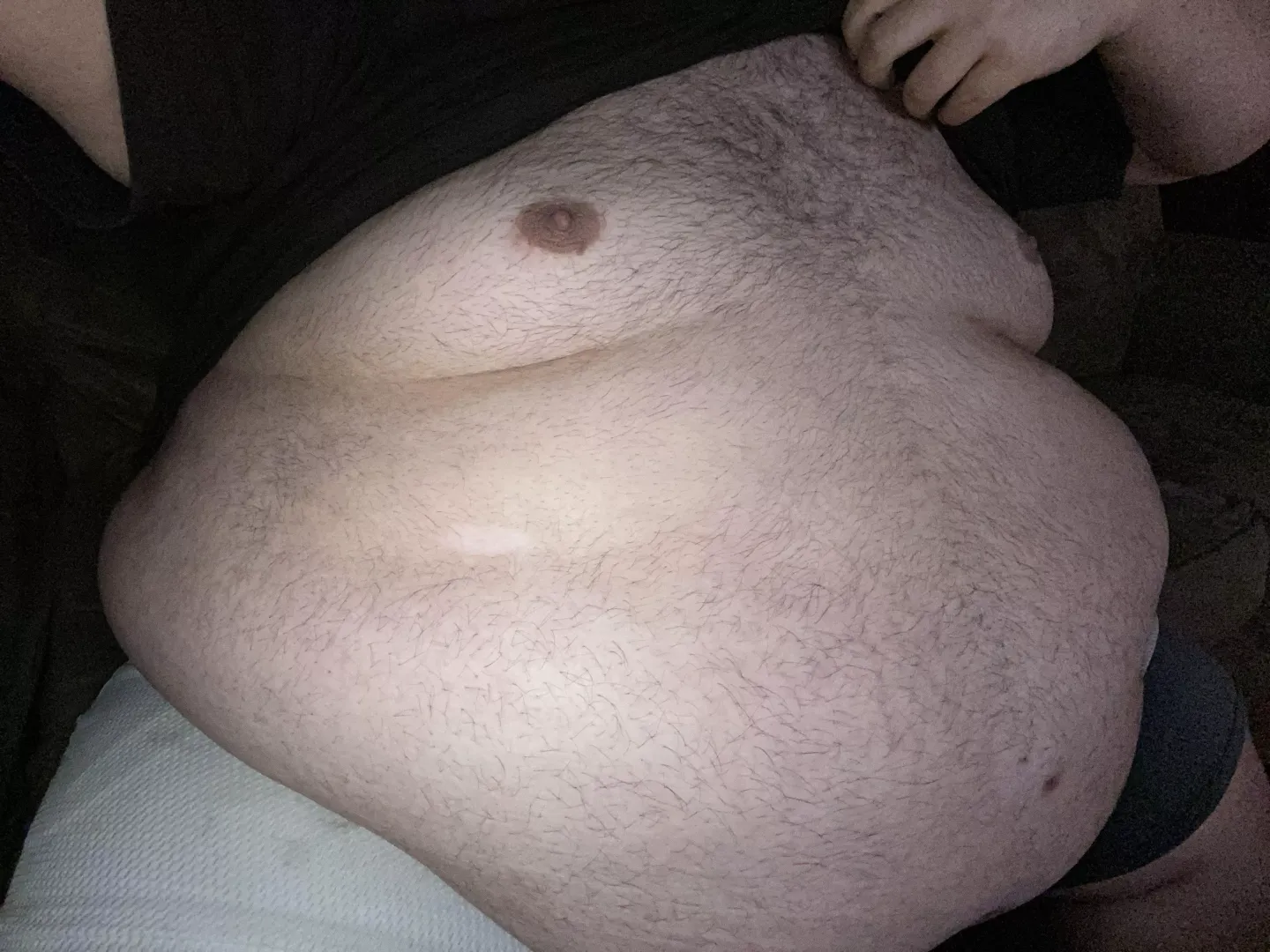 My pfp, aka my big gut