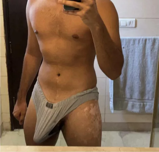 My semi hard 18 year old cock is stretching the fuck outta even my xxl briefs 😈 pm me to see what’s inside