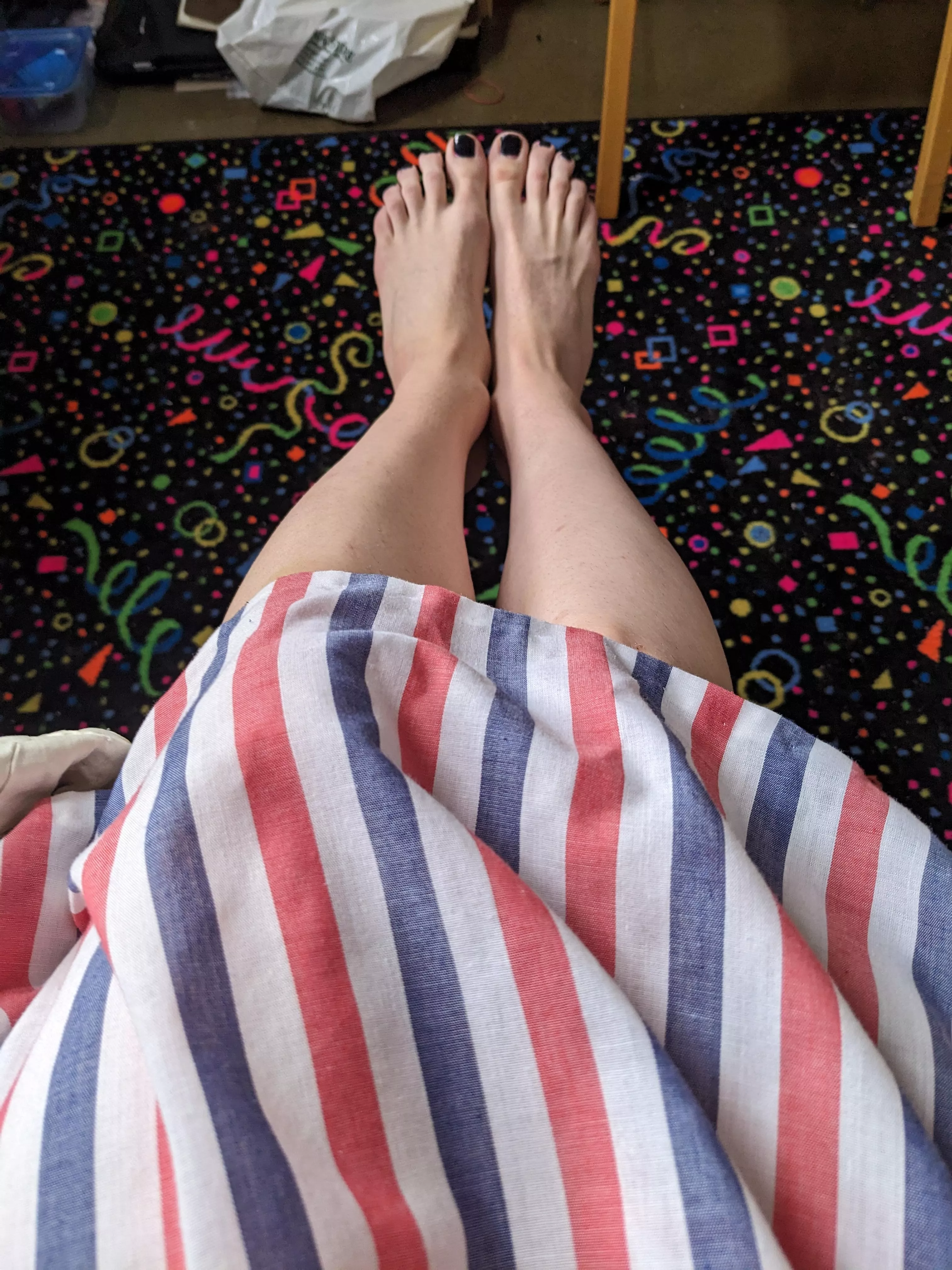 my shaved legs in a dress! 🥰