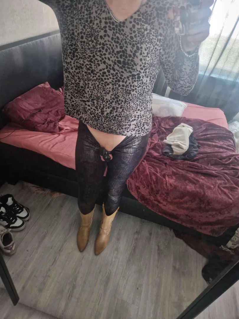 My sissy Jenni had a bit of a rough night. She says that after more than a week wearing the cage, she would like to let loose a little and maybe play with her clitty a bit. In my opinion this is not a good idea, what do you guys think?