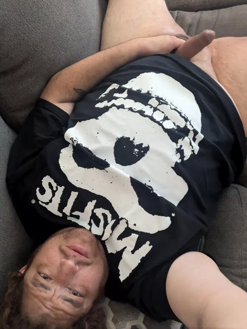 My thick uncut dick (40)