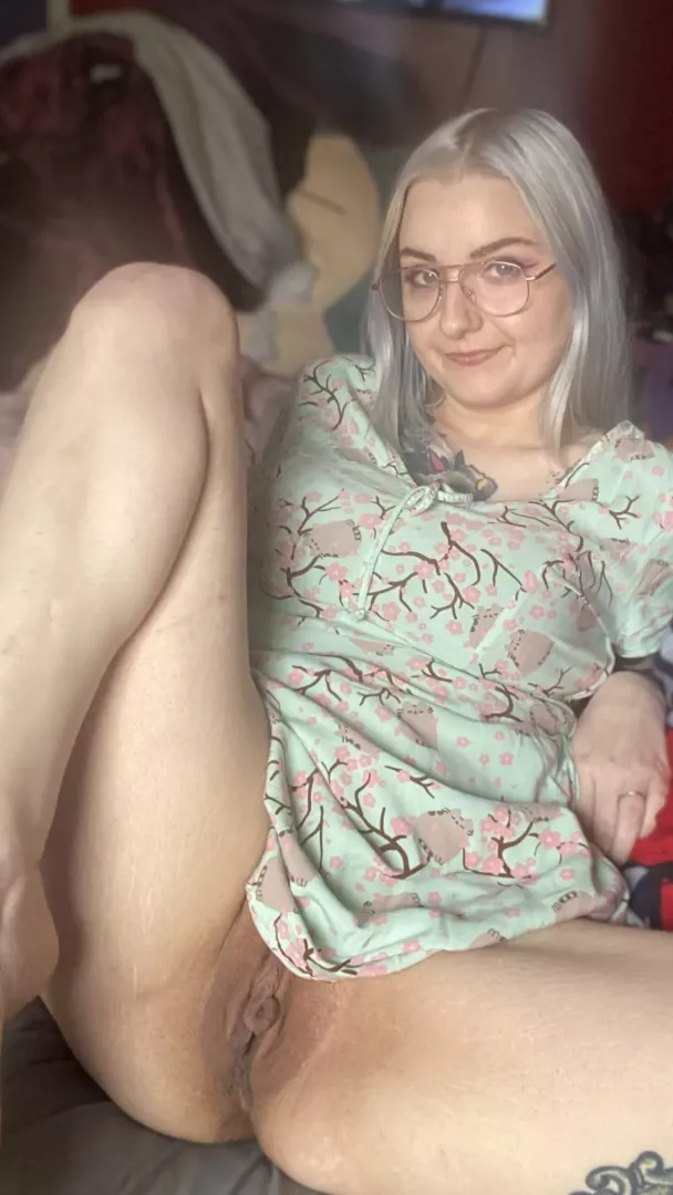 My thighs are soft if you wanna rest your head there while you lick it 🥰