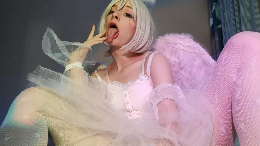 my tongue will take your dick to heaven