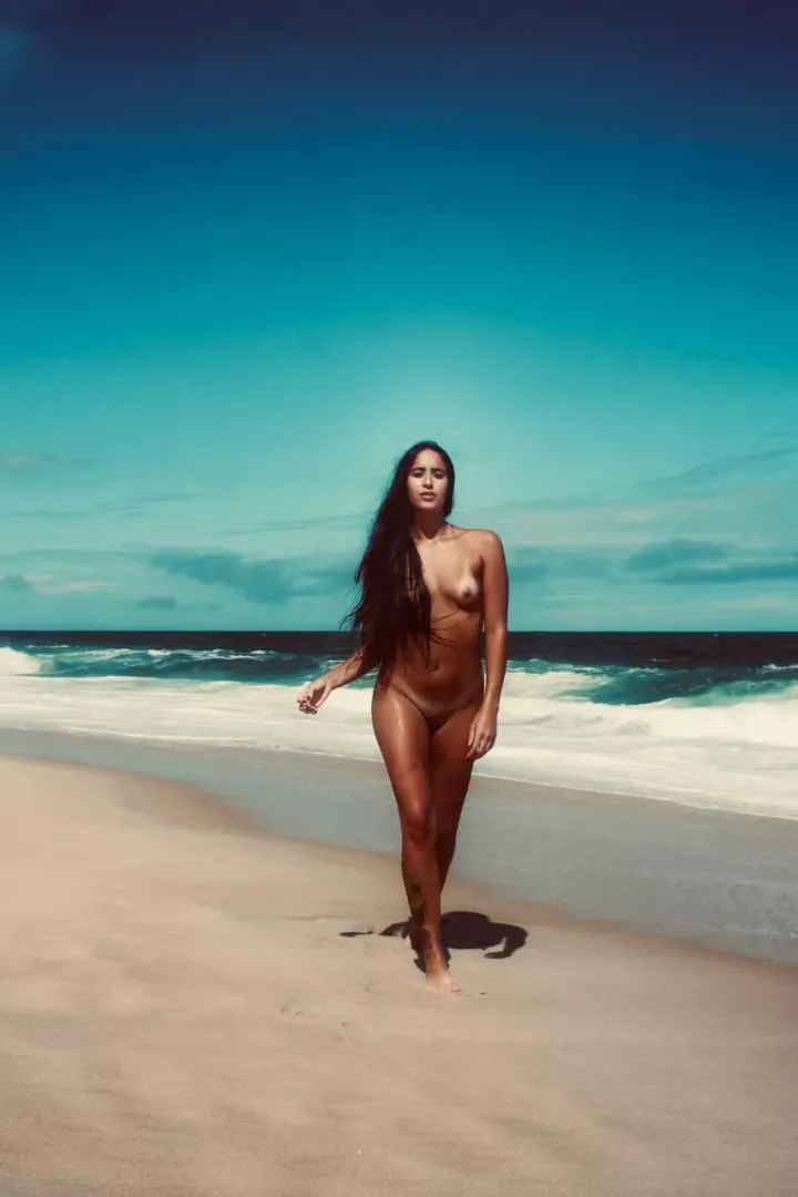 Naked and Sensual Fun in the Sun