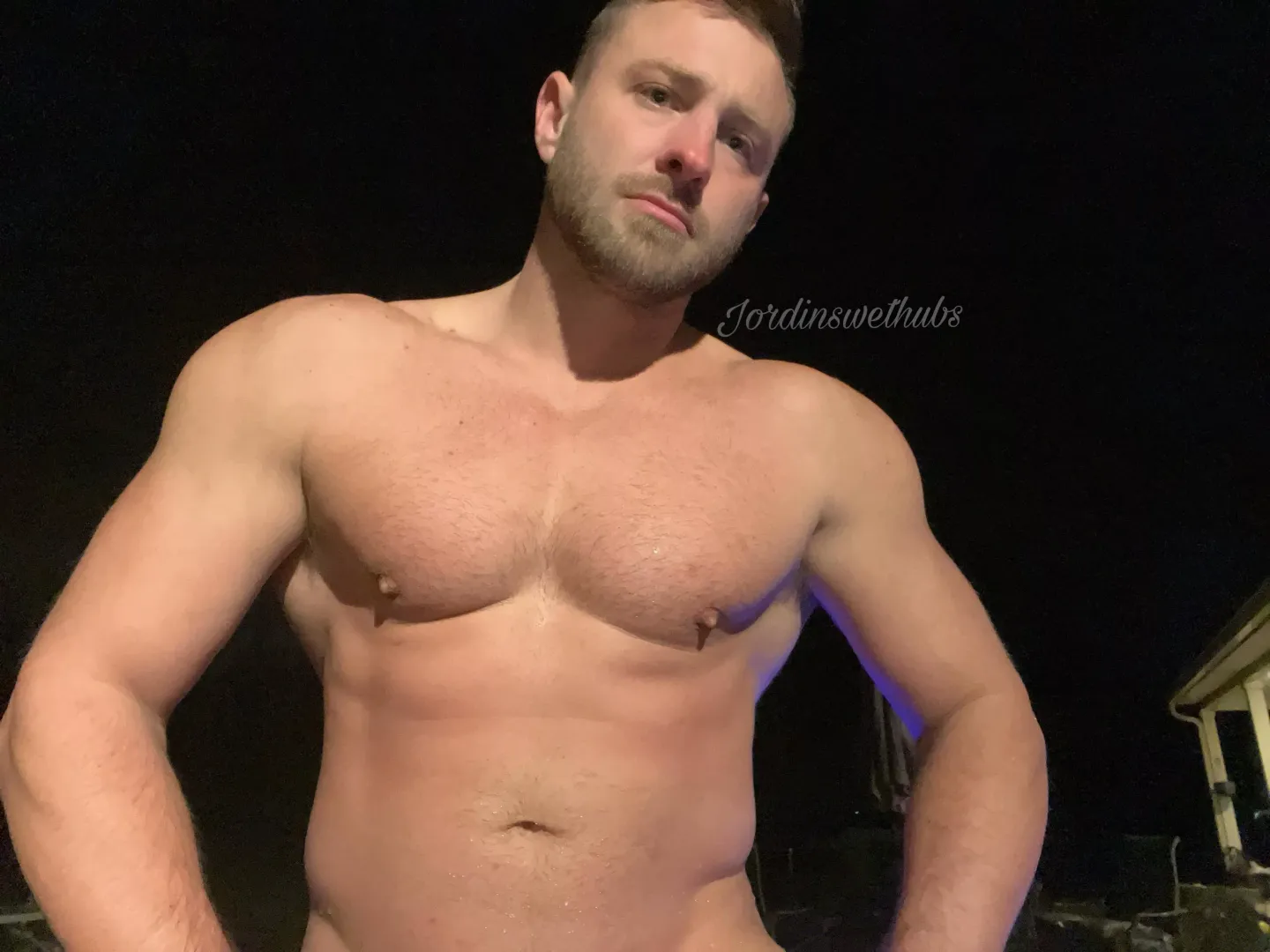 Naked nights in the hot tub are for friends…. Wanna be friends? [34]