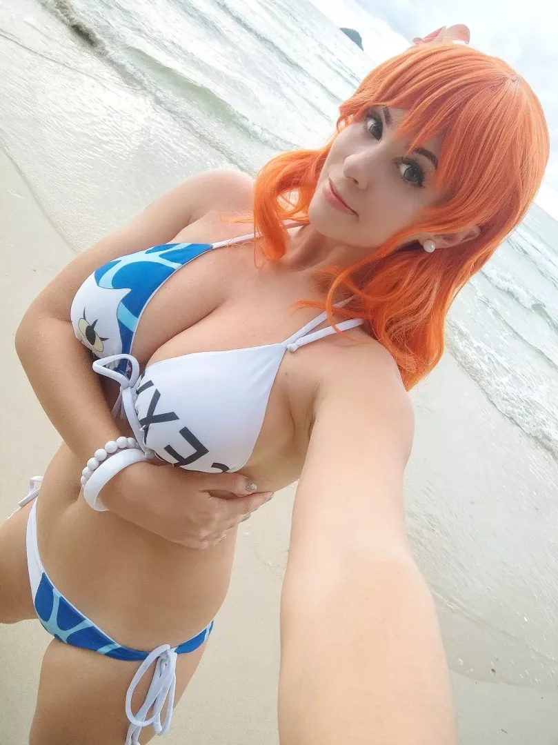 Nami from One piece by Yuna Kairi