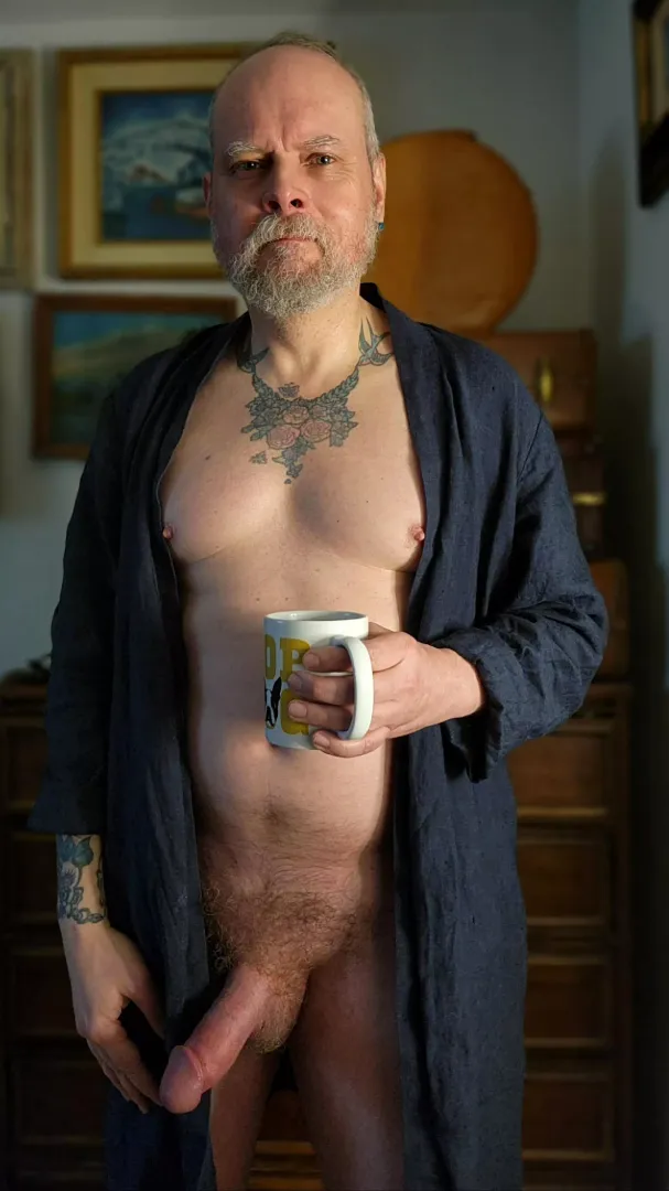 National send a nude day
