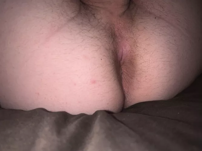 need some dick to stretch this tight ass hmu if ur down ;)