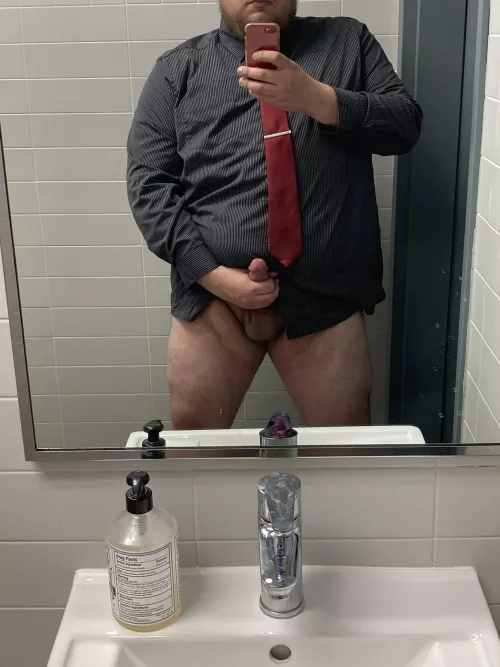 Need someone to blow me so I can get back to work