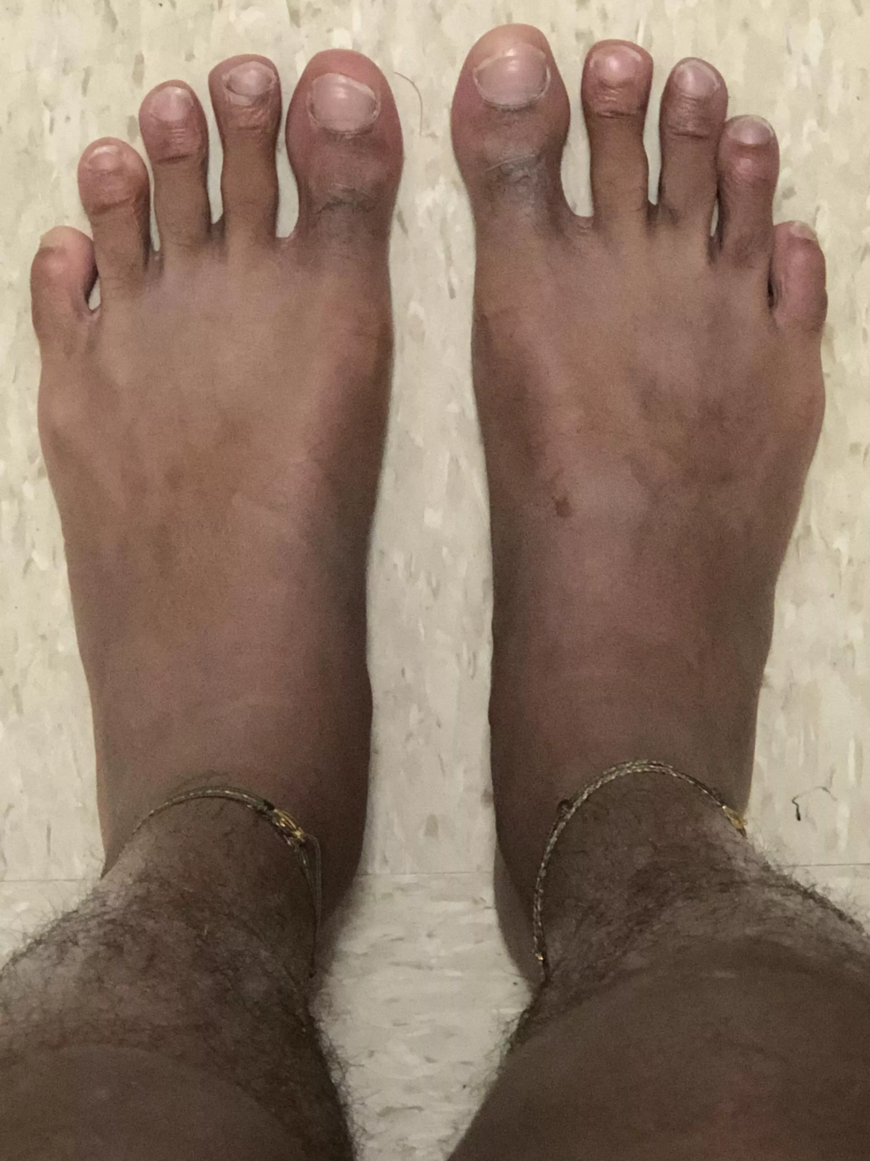 Need them sucked on 😩