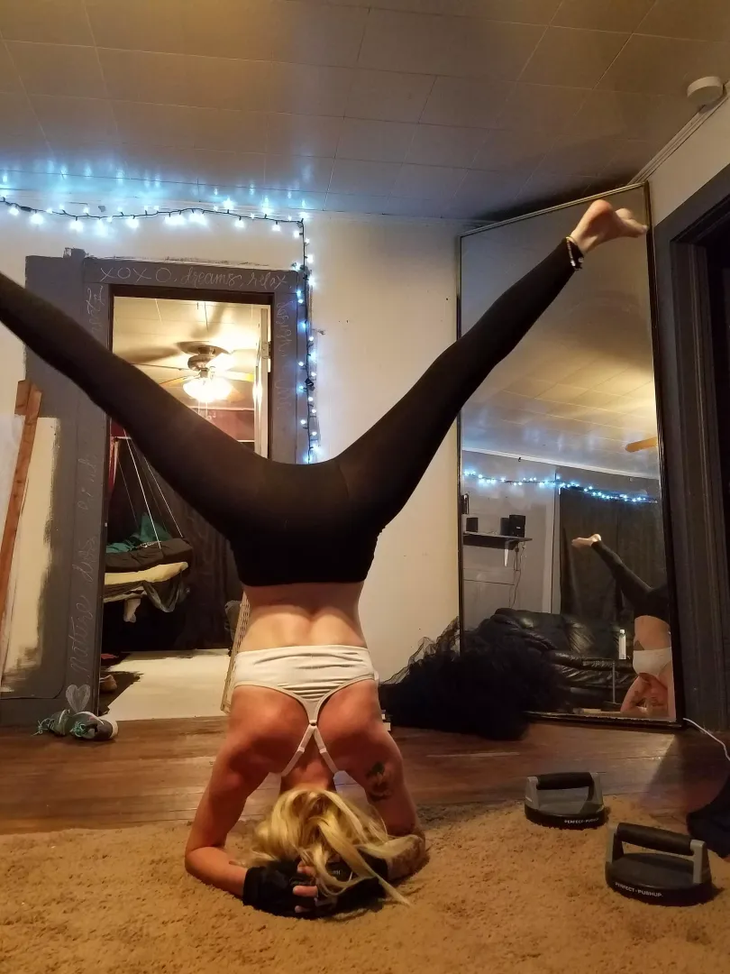 Need to get more yoga pants! F29