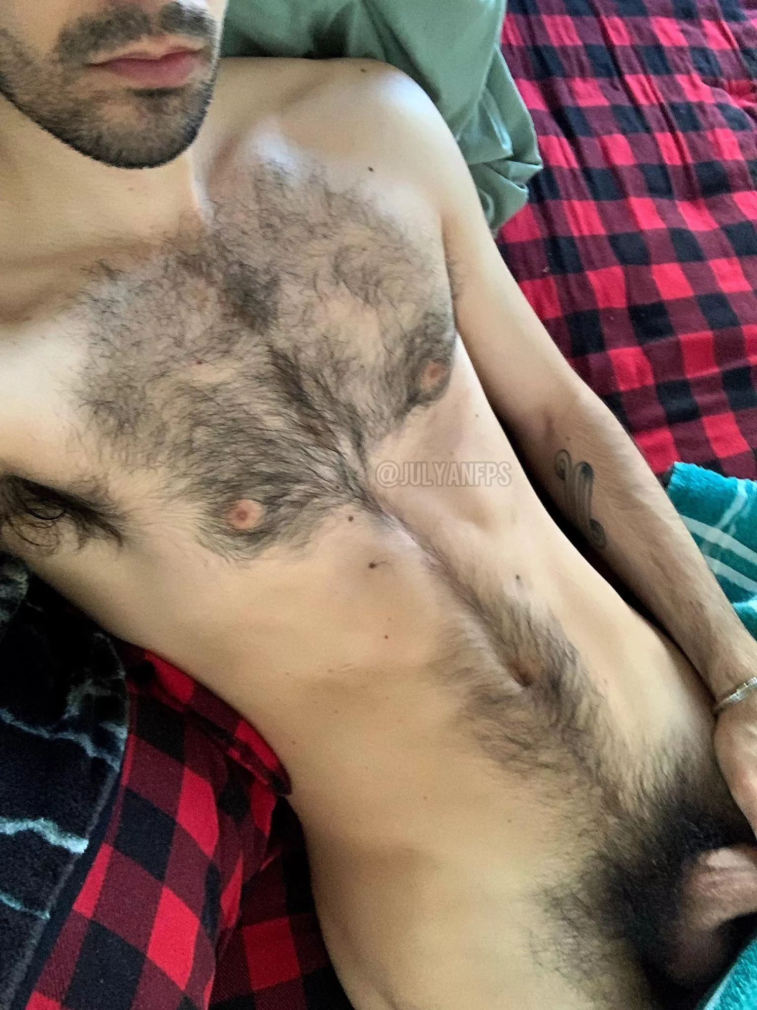 Need you to deepthroat til your face is buried in my bush